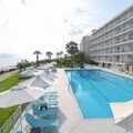 Bomo Calamos Beach Hotel