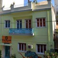 Chameleon Youth Hostel