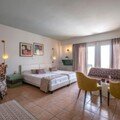 Flisvos Royal Hotel