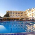 Kouros Hotel