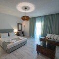 Long Beach Hotel & Resort